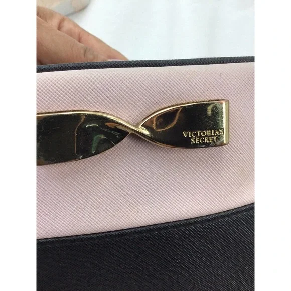 Victoria's Secret Black Pink Crossbody Bag - Picture 15 of 16